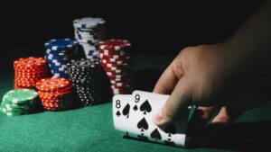 Chia sẻ về bài rác trong Poker và cách xử lý hiệu quả
