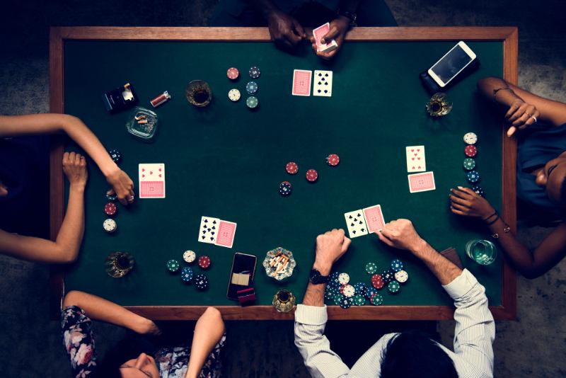 Các tình huống nên và không nên Rejam Poker là gì?