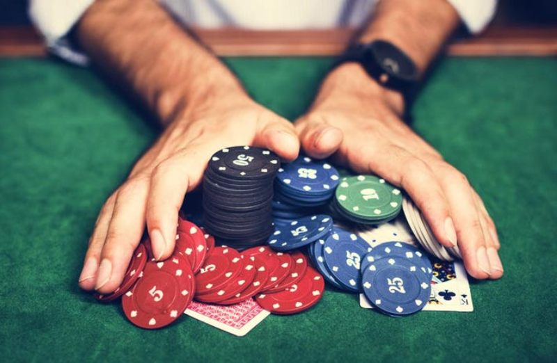 Tăng tiền pot Check Raise là gì trong Poker