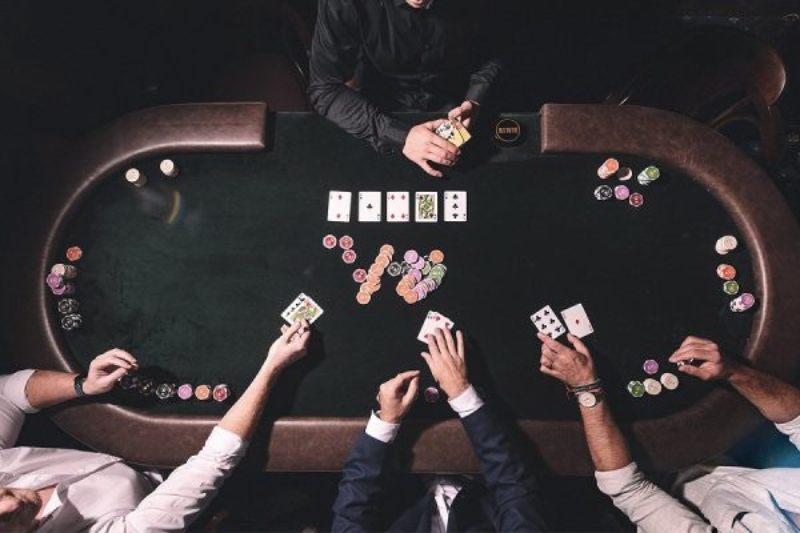 Double Barrel Poker là gì
