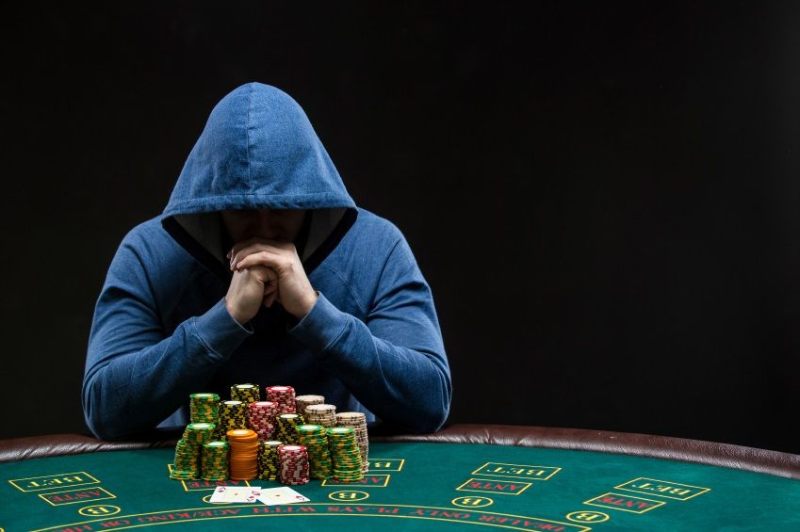 Bet thủ thường xuyên băn khoăn về vấn đề Downswing Poker là gì